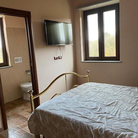 Le Case Di Nonna Gina Capranica Luaran gambar